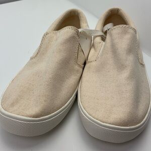 NWT Crewcuts Kids Slip On Canvas Sneakers Off White Size K1 Little Kids
